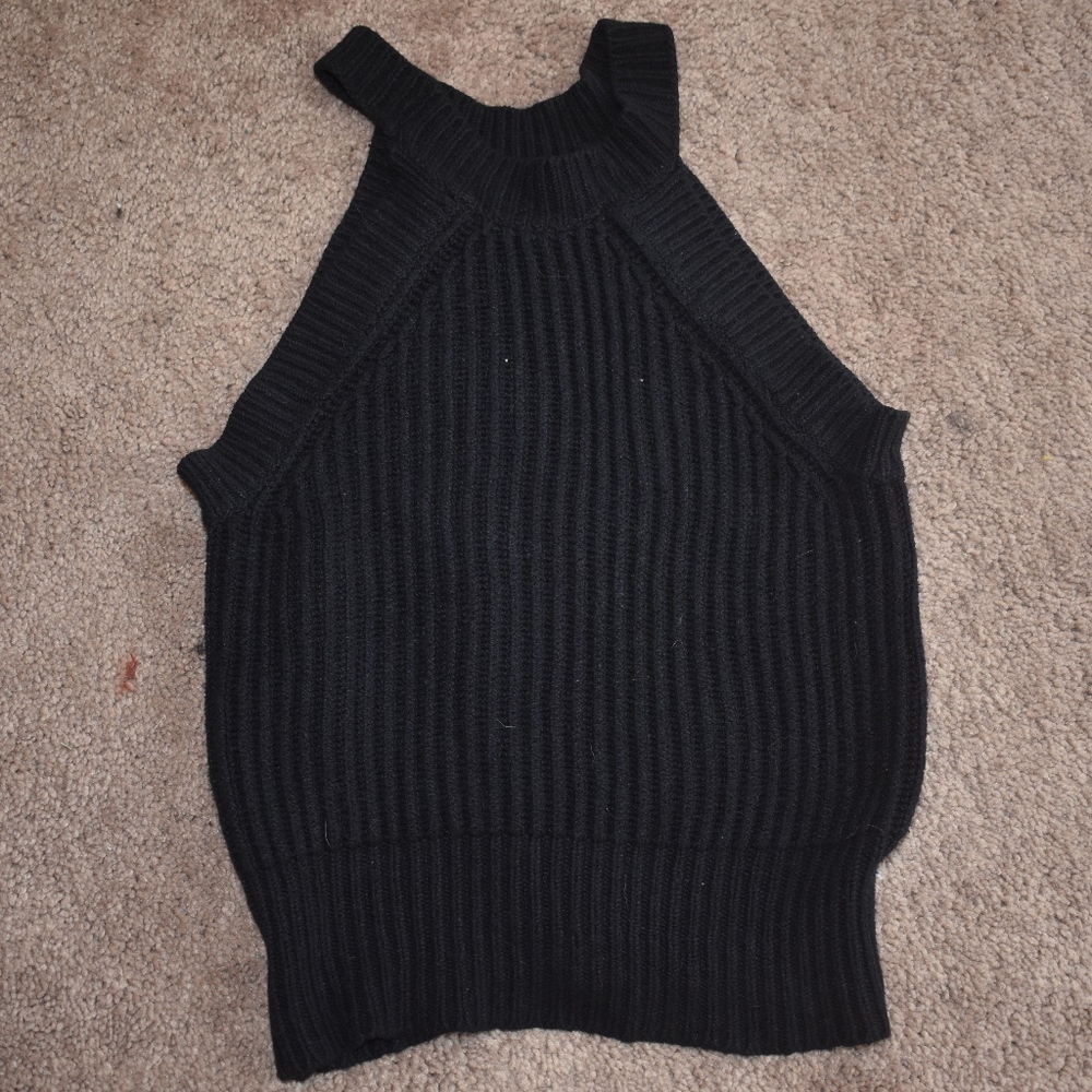 Knit crop top